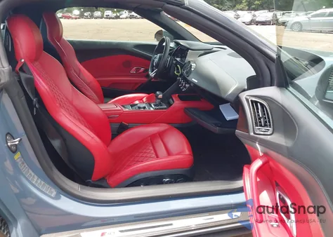 2020 Audi R8 Spyder V10 Performance Quattro S Tronic z USA, uszkodzony, nr VIN WUA4BCFX1L7902012